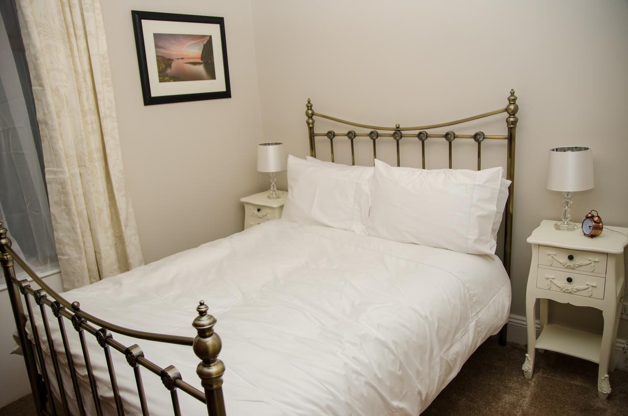 Bed and Breakfast The Carrick Portrush Esterno foto