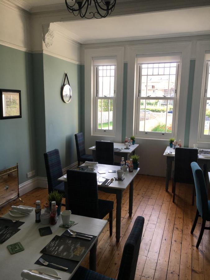 Bed and Breakfast The Carrick Portrush Esterno foto
